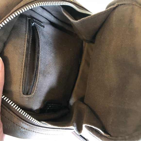 SOLD Vintage Fossil Genuine Leather Mini Backpack - Picture 6 of 10
